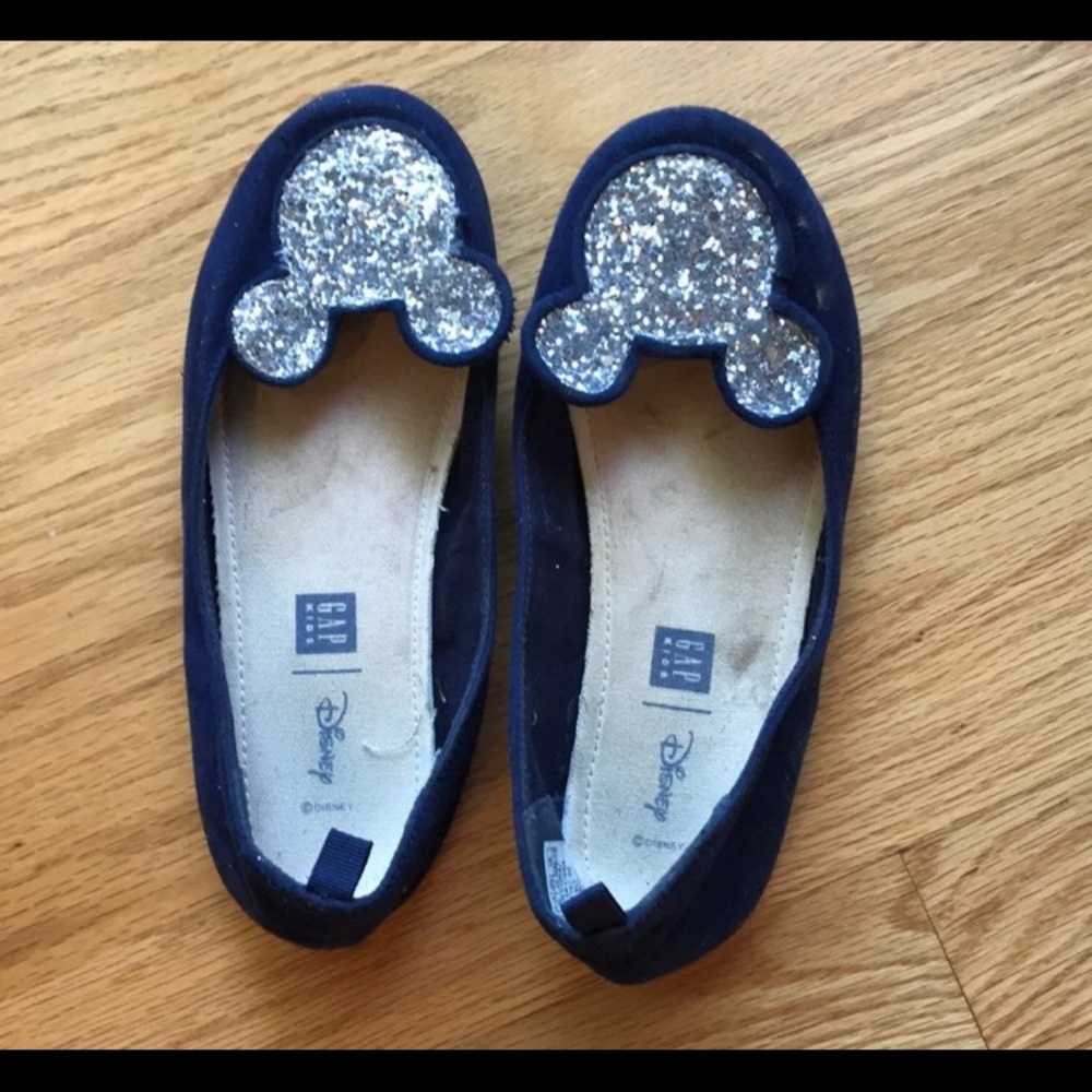❗️❗️SOLD❗️❗️Gap Disney Girls Shoes